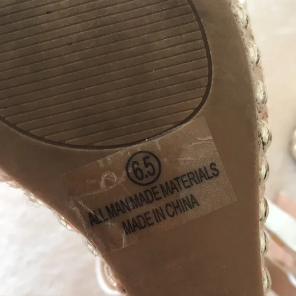 Venus, Ladies, Elegant White & Silver Embellishment Wedge Sandals. Size 6.5 - Picture 9 of 12